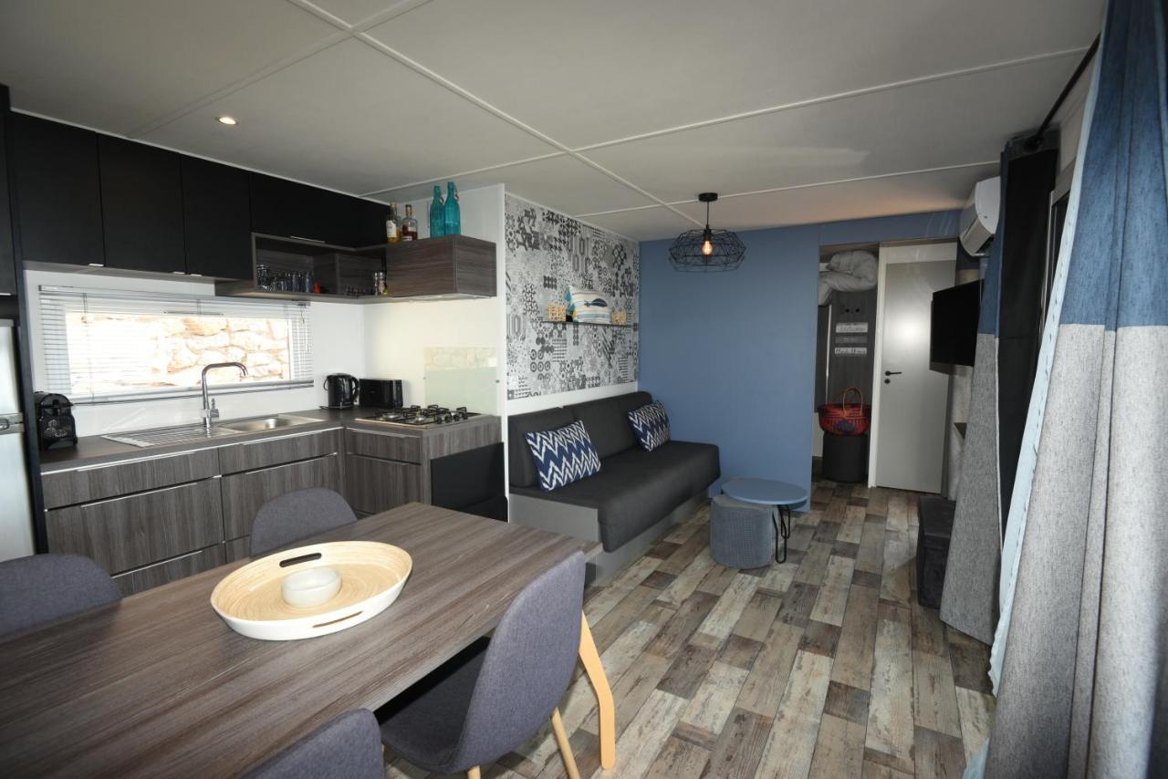 Mobil Home Vue Sur Mer - Racine 03 Сен-Рафаэль Экстерьер фото
